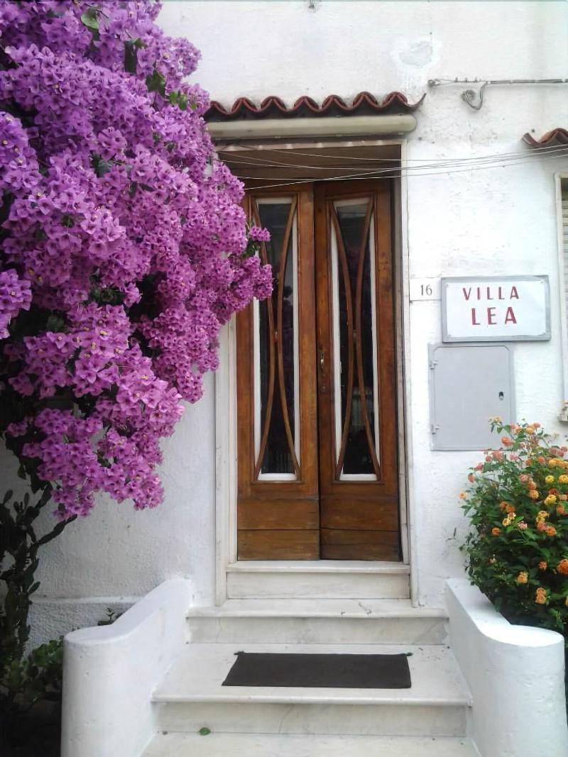 Villa Lea Viareggio Extérieur photo